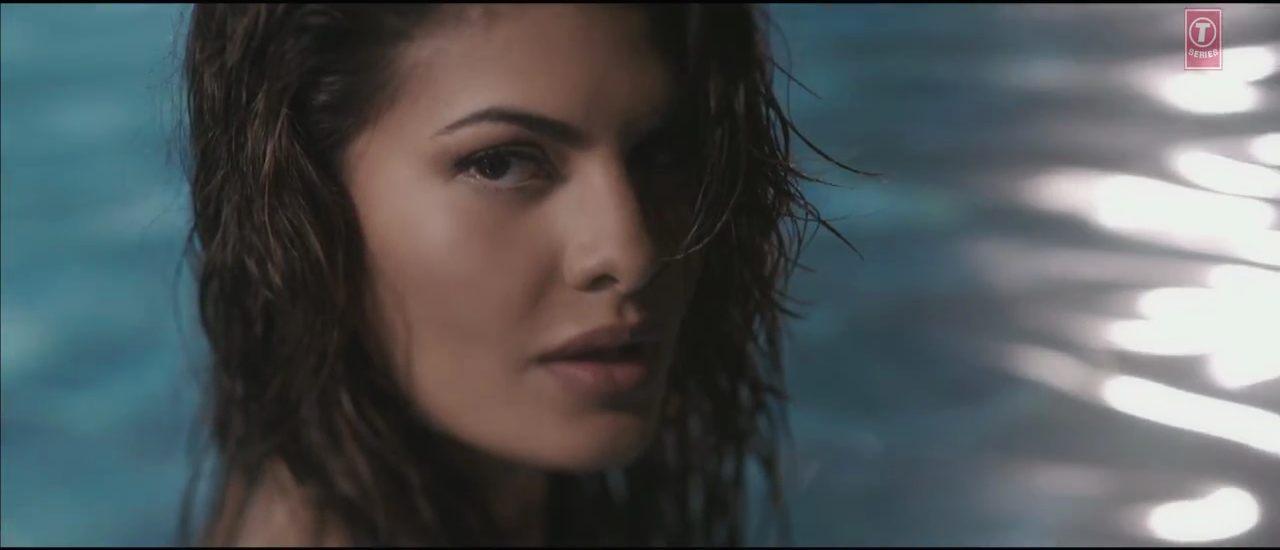Jacqueline Fernandez Beautiful Face In Boond Boond Song
