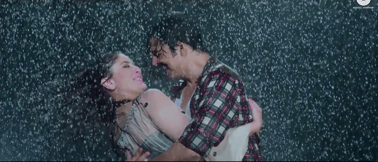 Aksahy Kumar And Kareena Kapoor Romantic Song