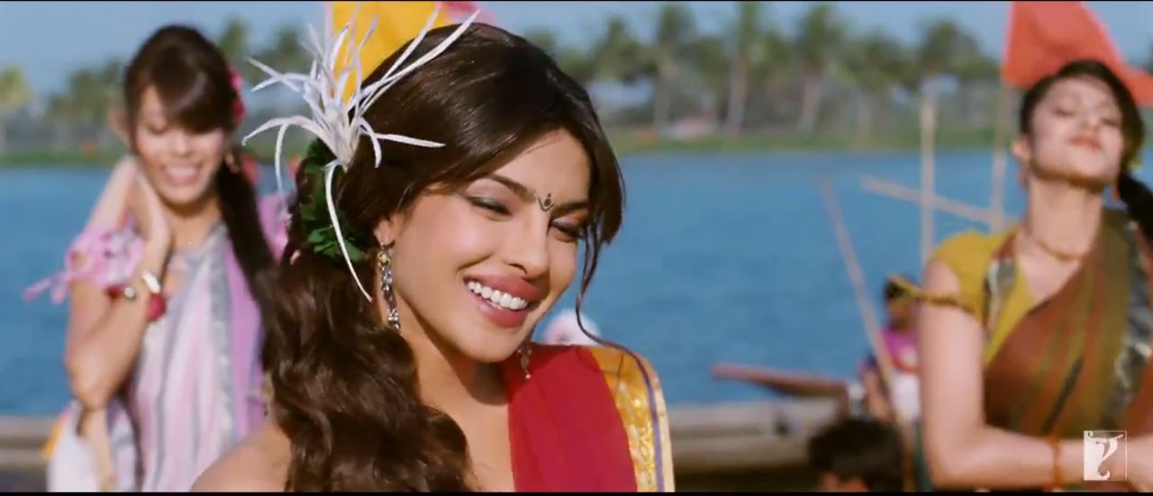 Killing Smile Of Nandita (Priyanka Chopra) In Tune Maari Entriyaan Video Song - Gunday