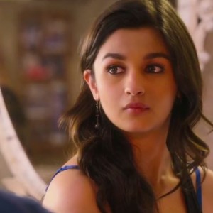 Cuttest Look Of Alia Bhatt In Locha E Ulfat Video Song of 2 States Movie