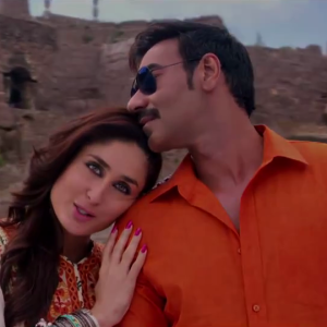 Lovely Ajay & Kareena Couple in Singham Returns Kuch Toh Hua Hai Music Video