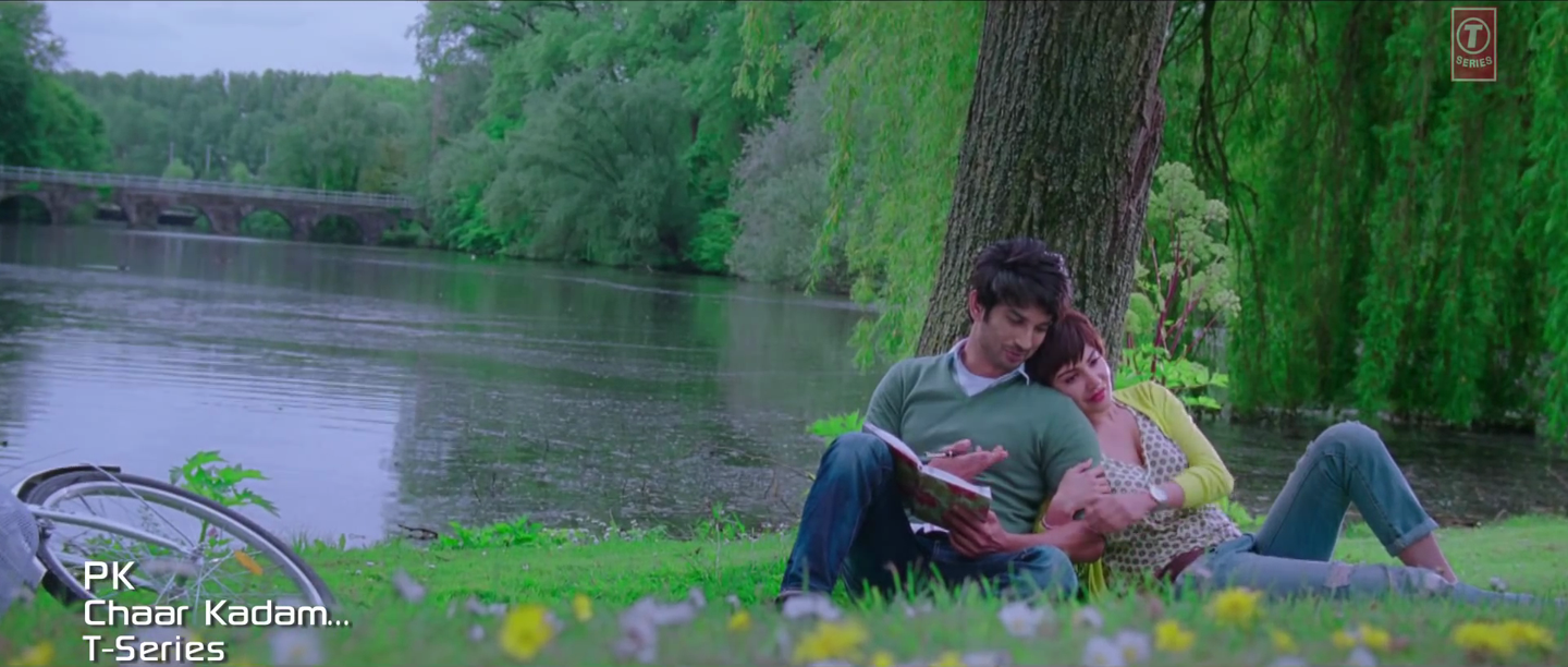 Anushka Sharma and Sushant Singh Rajput Romantic Scene in Chaar Kadam Video Song